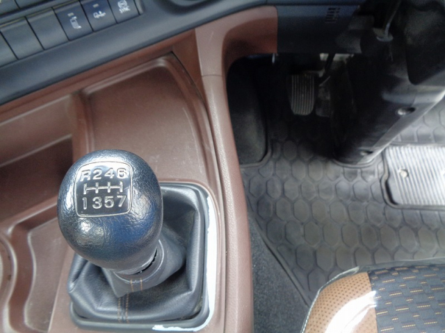 R3  ץե 22t ʴγα¼(1) 12.3Ω ݾդ