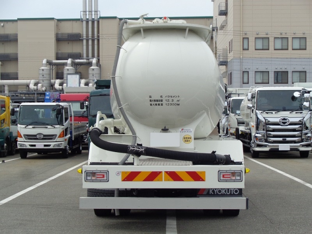 R3  ץե 22t ʴγα¼(1) 12.3Ω ݾդ