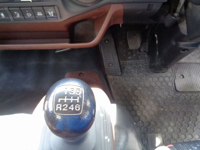 R2  󥸥㡼 4t ں ưܥ졼