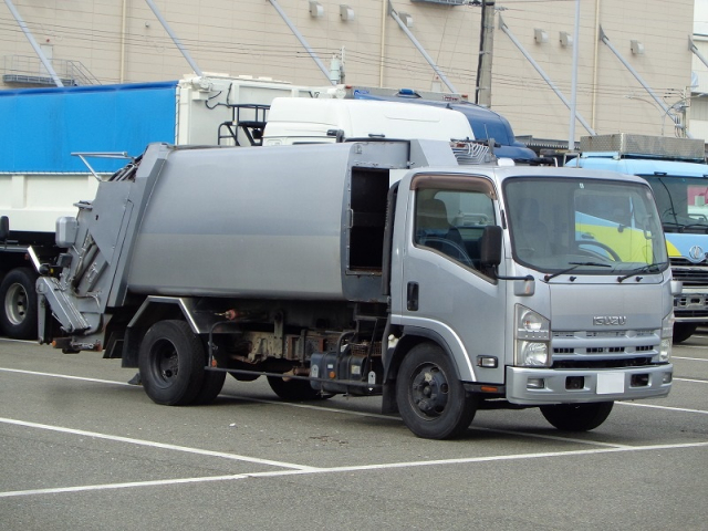 H24 ¤¤¤¹¡¶ ¥¨¥ë¥Õ 3.5t ¥×¥ì¥¹¼°¿Ð³©¼Ö 7.3Î©ÊÆ ȿžÁõÃÖÉÕ