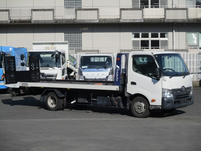 H26　トヨタトヨエース　小型フラトップ（車載車）