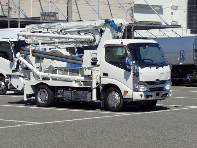 H29 日野 デュトロ 小型コンクリートポンプ スクイーズ式