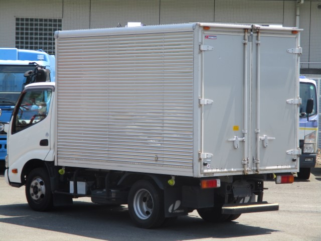 R2ǥȥɥ饤ХATѺ2,000