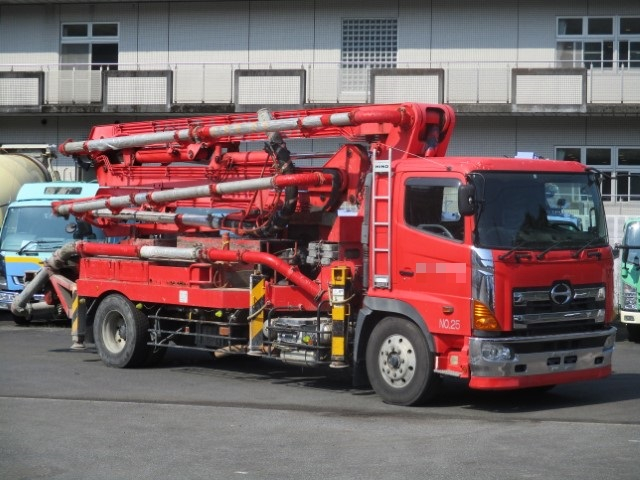 H21 日野 ピストン式コンクリートポンプ車