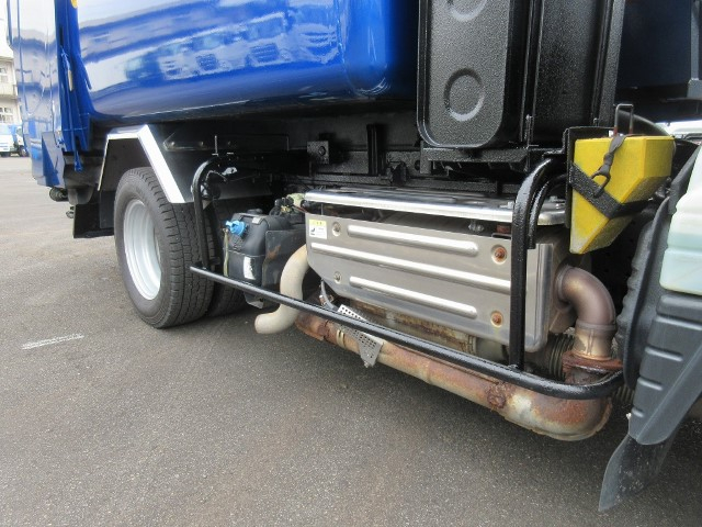 H29 三菱キャンター 回転式塵芥車 4.4立米