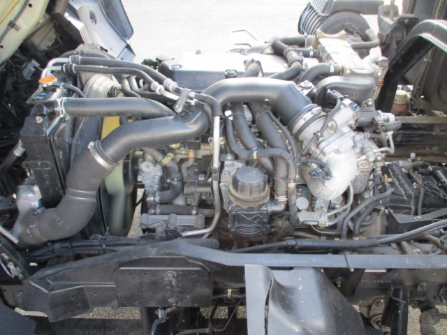 H25 いすゞフォワード プレス式塵芥車8.2立米