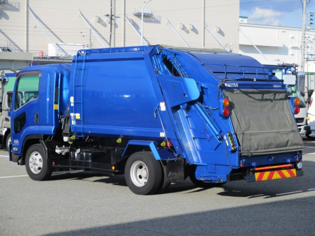H25 いすゞフォワード プレス式塵芥車8.2立米