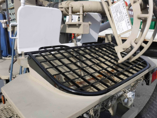 H21 いすゞ エルフ 小型コンクリートポンプ 極東製スクイーズ式