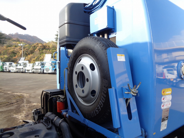 いすゞ エルフ 2トン 塵芥車 プレス 4.2㎥