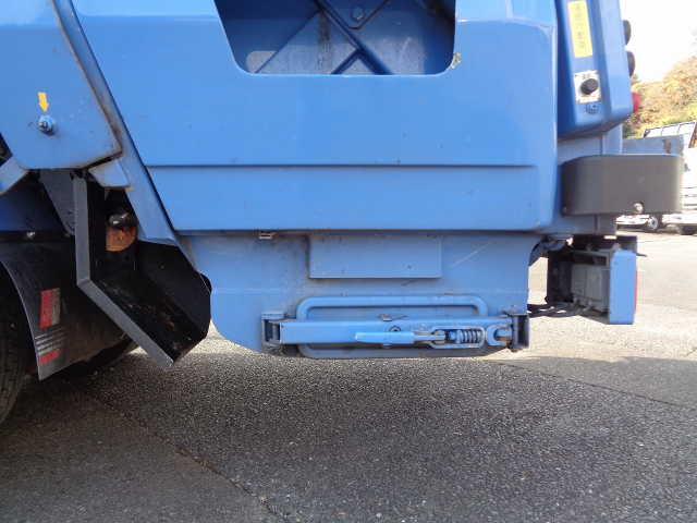 いすゞ エルフ 2トン 塵芥車 プレス 4.2㎥