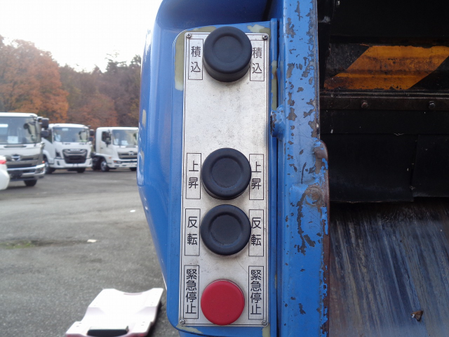 いすゞ エルフ 2トン 塵芥車 プレス 4.2㎥