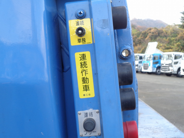 いすゞ エルフ 2トン 塵芥車 プレス 4.2㎥