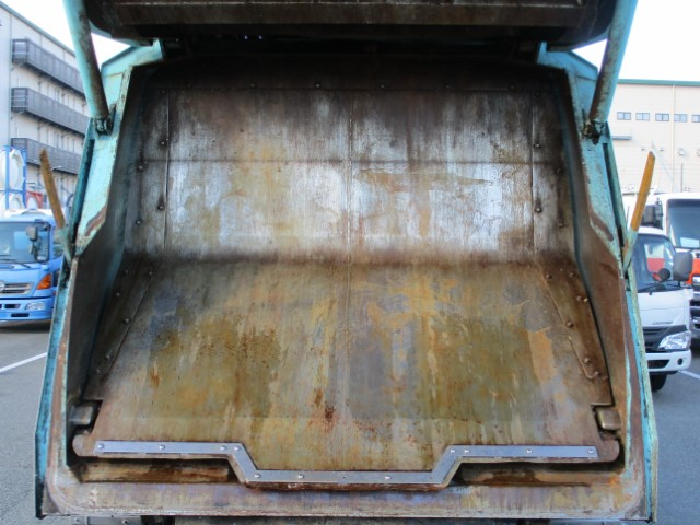 H29���������ե���ɡ����ȥ�ץ쥹���г��֡�8.2Ω��