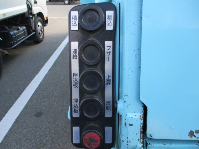 H29���������ե���ɡ����ȥ�ץ쥹���г��֡�8.2Ω��