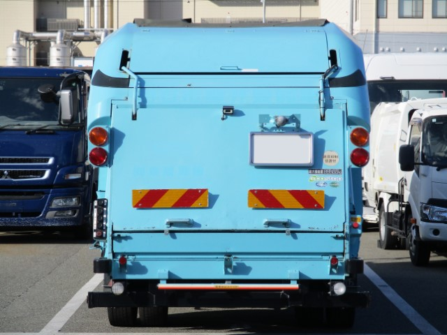 H29���������ե���ɡ����ȥ�ץ쥹���г��֡�8.2Ω��