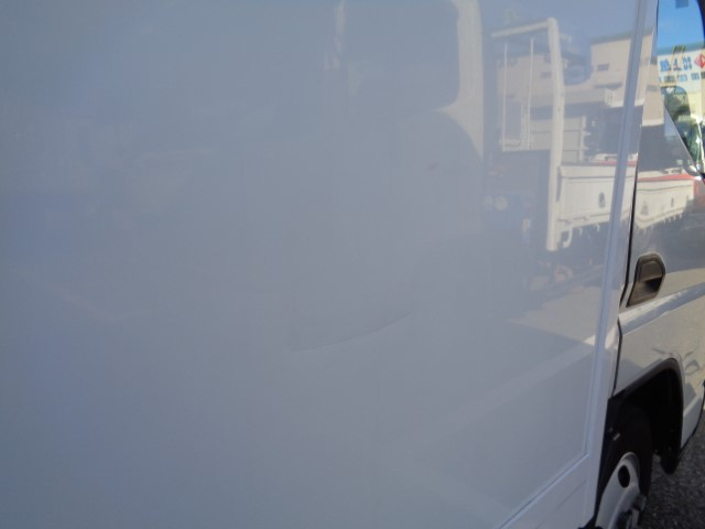 H30 三菱キャンター 2トン冷凍車