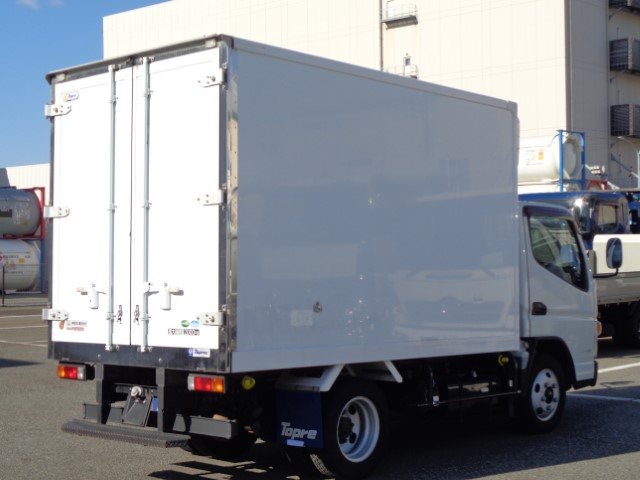 H30 三菱キャンター 2トン冷凍車