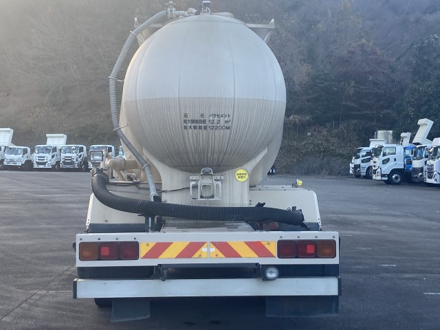 ���22�ȥ�ʴγ�α��¼�