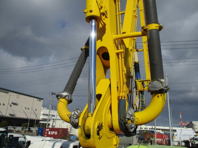 H23 日野プロフィア ピストン式コンクリートポンプ車