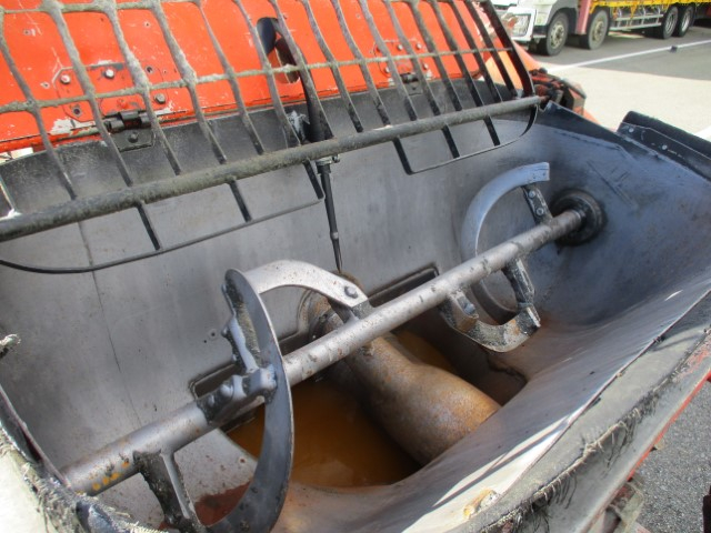 H23 日野プロフィア ピストン式コンクリートポンプ車