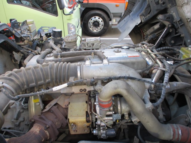 H23 日野プロフィア ピストン式コンクリートポンプ車