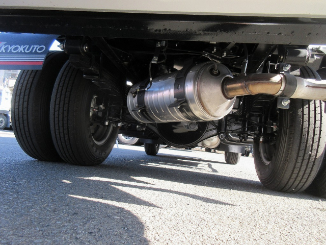 R7 ��ɩ ����󥿡� 3�ȥ�ץ쥹���г���5.3Ω�ơ���̤���Ѽ�