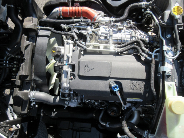 R7 ��ɩ ����󥿡� 3�ȥ�ץ쥹���г���5.3Ω�ơ���̤���Ѽ�