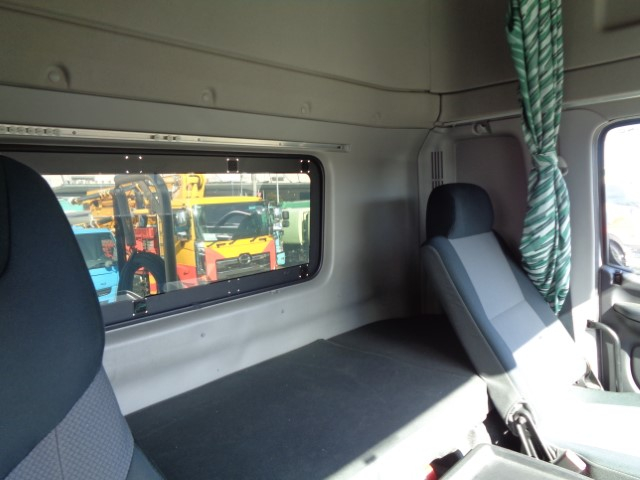 H29������ץ��ե������ȥ饯������5��9,500kg