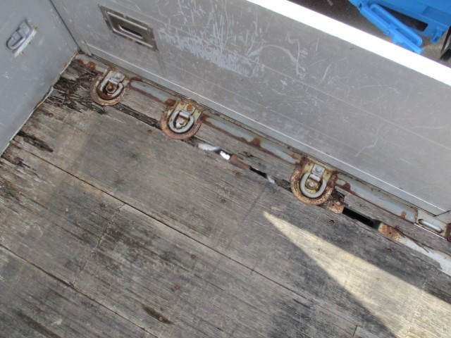 H22 いすゞギガ アルミブロック平ボディ クレーン付き