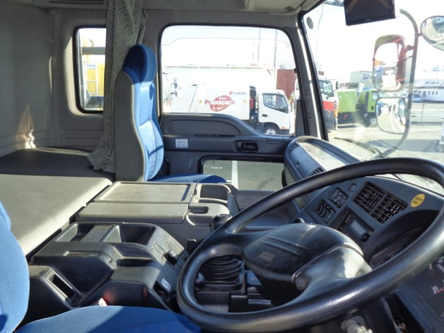 H22 いすゞギガ アルミブロック平ボディ クレーン付き