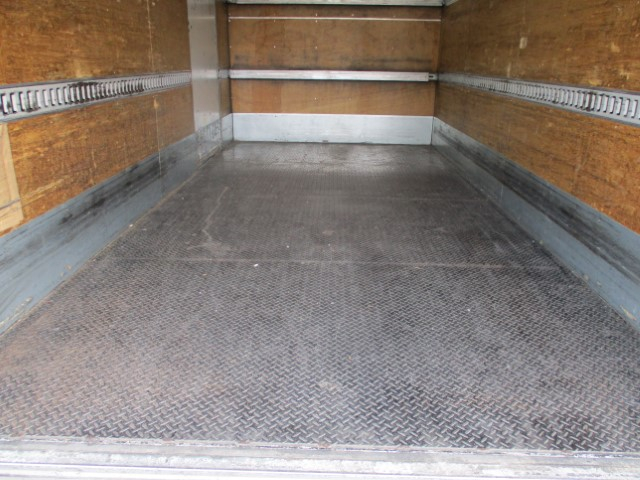 H27���ǥ�ȥ�������ߥХ��Ѻ�2,950kg��ķ�;夲��������