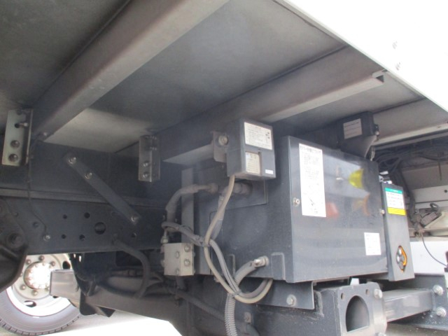 H27���ǥ�ȥ�������ߥХ��Ѻ�2,950kg��ķ�;夲��������