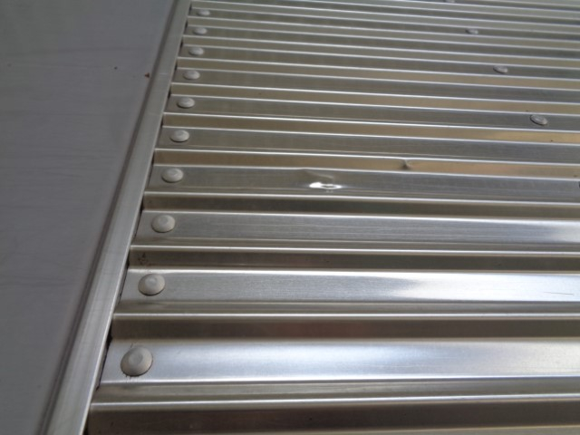 H27���ǥ�ȥ�������ߥХ��Ѻ�2,950kg��ķ�;夲��������