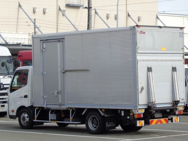 H27���ǥ�ȥ�������ߥХ��Ѻ�2,950kg��ķ�;夲��������