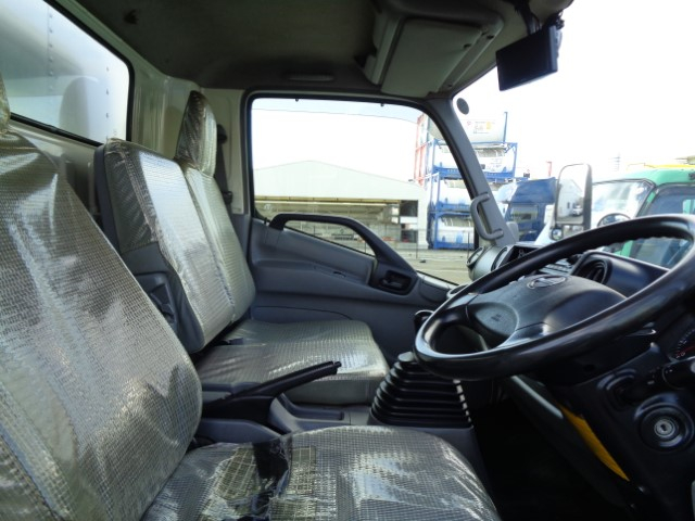 H27���ǥ�ȥ�������ߥХ��Ѻ�2,950kg��ķ�;夲��������