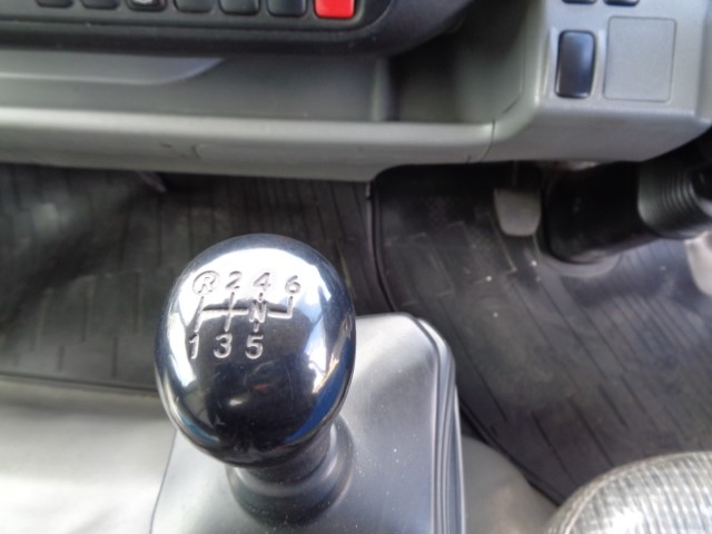 H27���ǥ�ȥ�������ߥХ��Ѻ�2,950kg��ķ�;夲��������