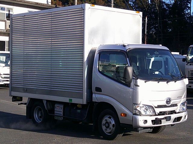 R3 トヨタ ダイナ 2tアルミバン