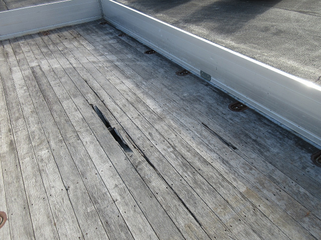 ���ȥ�ʿ�ܥǥ��ʥ���ߥ֥��å���