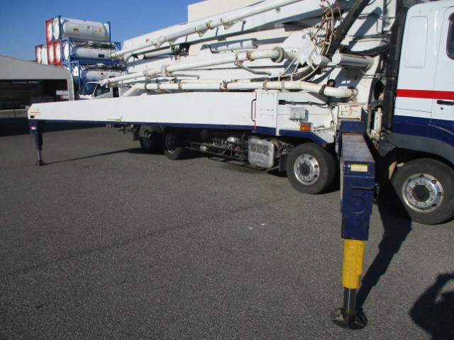 H26 日野プロフィア ピストン式コンクリートポンプ車