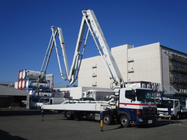 H26 日野プロフィア ピストン式コンクリートポンプ車