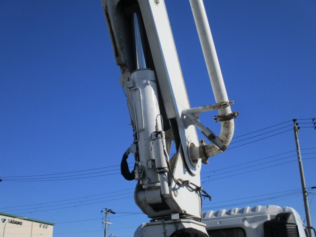 H26 日野プロフィア ピストン式コンクリートポンプ車