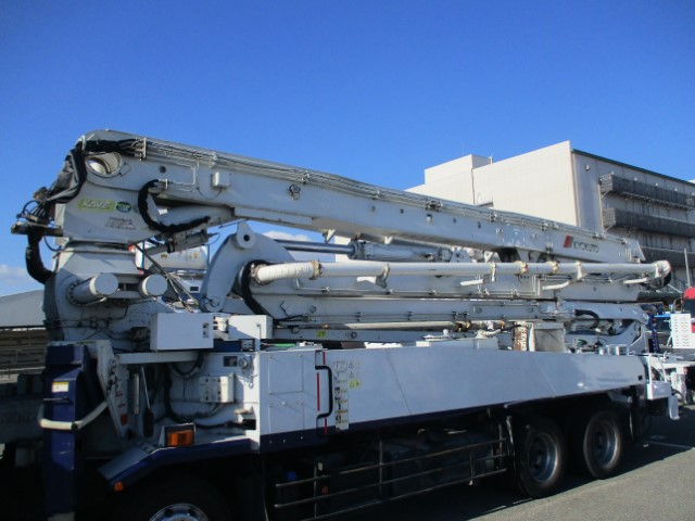 H26 日野プロフィア ピストン式コンクリートポンプ車