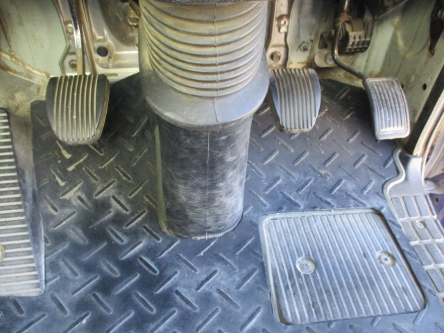 H26 日野プロフィア ピストン式コンクリートポンプ車