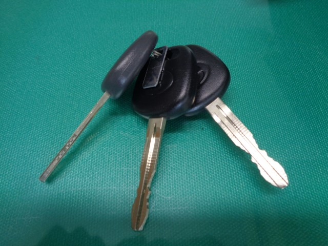 R6 日野デュトロ プレス式塵芥車5.9立米 認定中古車