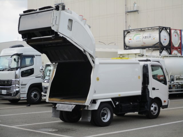 H25������ǥ�ȥ����ץ쥹��5.9Ω�ơ��Ѻ�2,950��