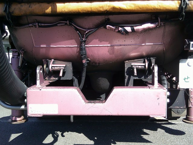 H30 いすゞエルフ 極東製スクイーズ式コンクリートポンプ車