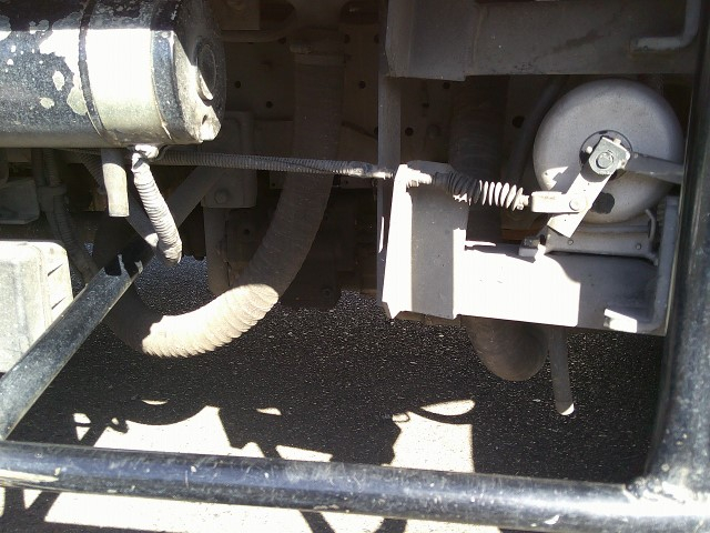 H30 いすゞエルフ 極東製スクイーズ式コンクリートポンプ車