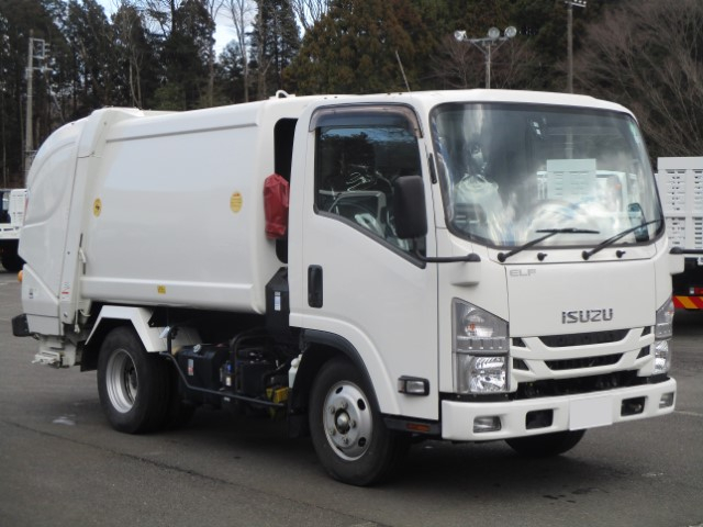 R3 いすゞエルフ プレス式塵芥車4.3立米 認定中古車