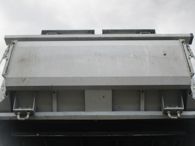 R5 日野デュトロ プレス式塵芥車5.9立米 認定中古車