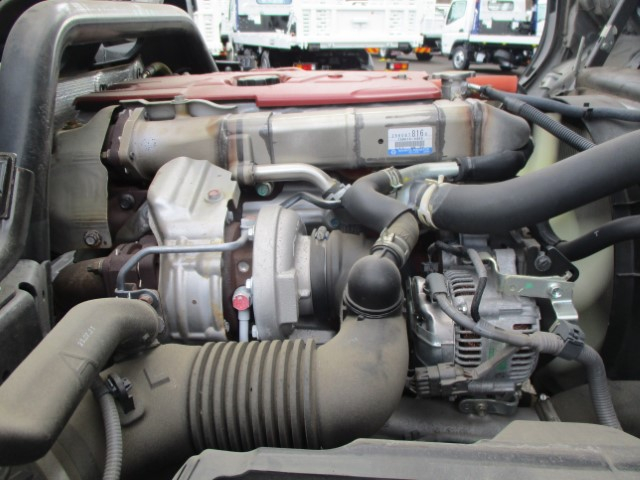 R5 日野デュトロ プレス式塵芥車5.9立米 認定中古車